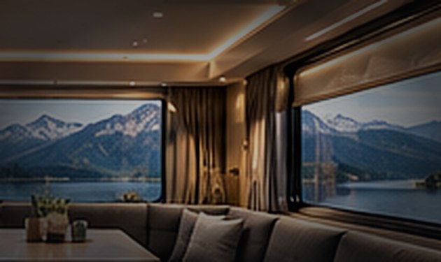 Concept detail: dining corner with a mountain view